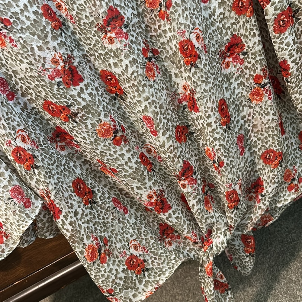 Blouse - Picture 3 of 4